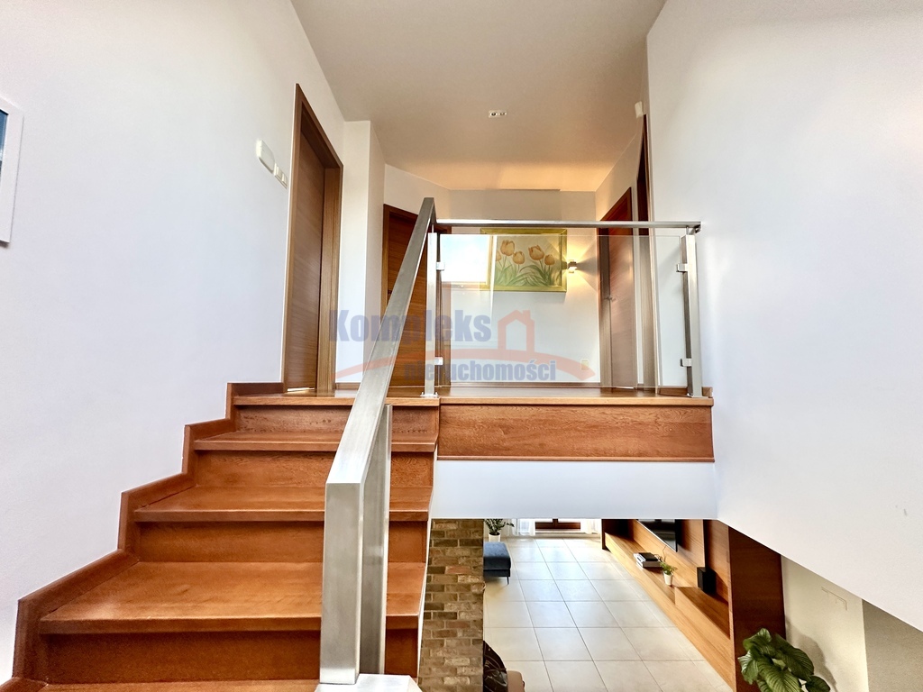 Dom z widokiem na zachód slońca (14)