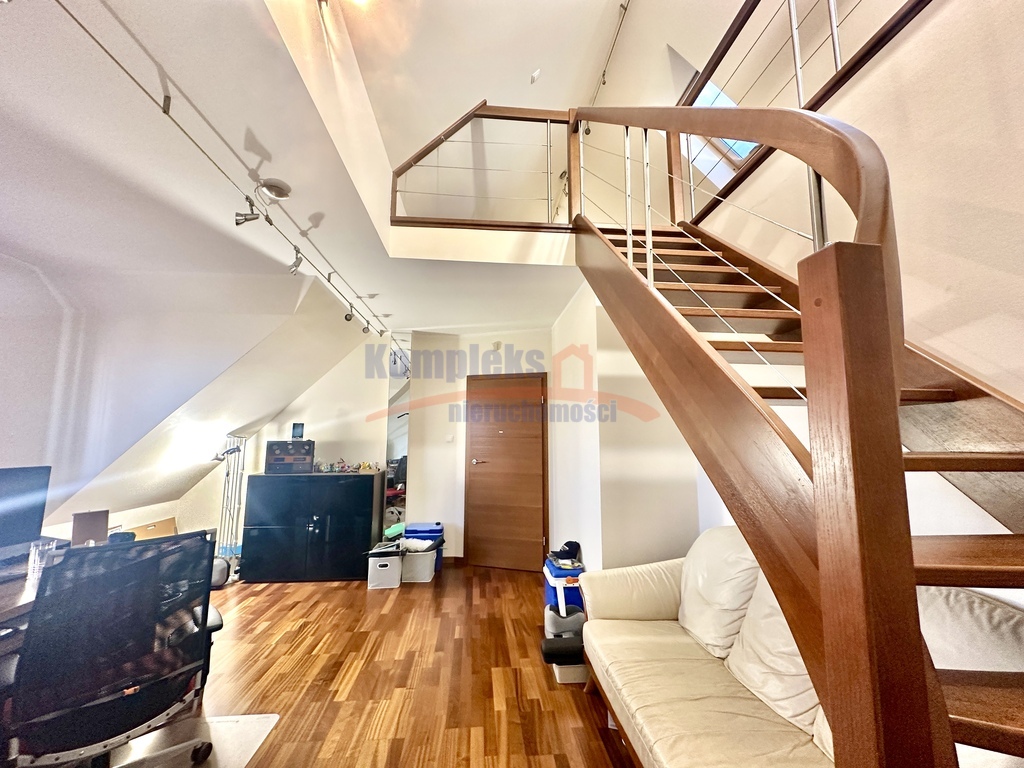 Dom z widokiem na zachód slońca (22)