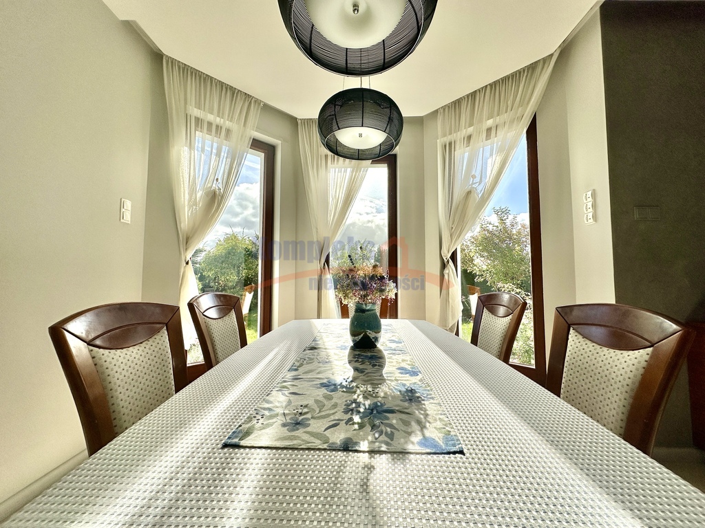 Dom z widokiem na zachód slońca (30)