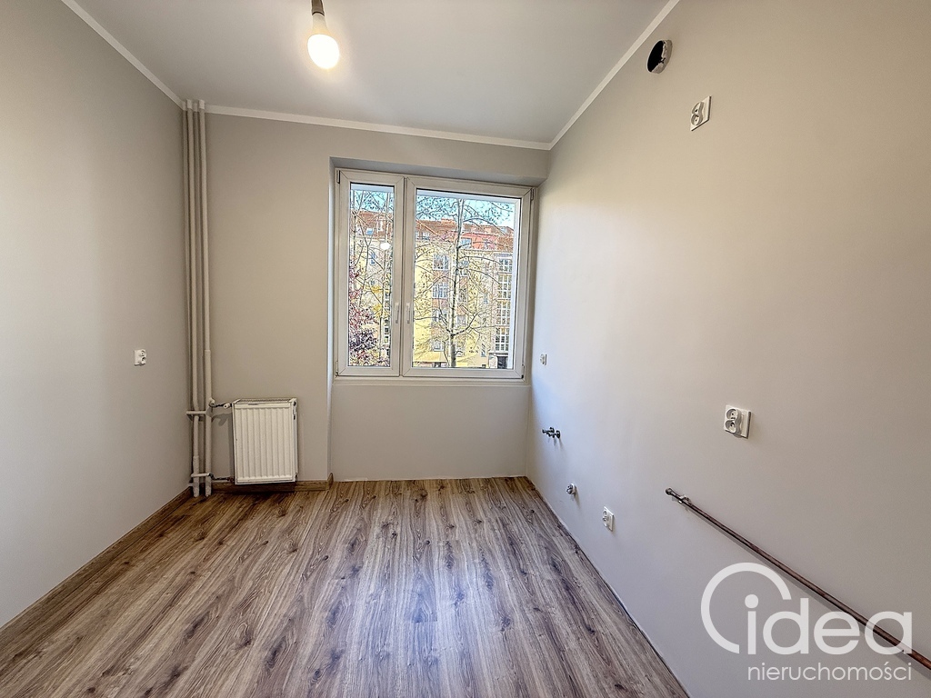 2 pokoje po remoncie, 1 piętro, Niebuszewo (3)