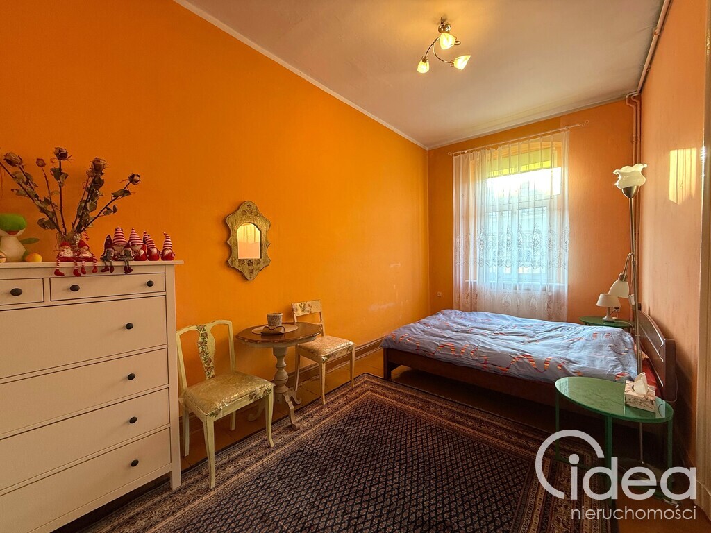 Centrum, 4 pokoje, 110,41m2, balkon (1)