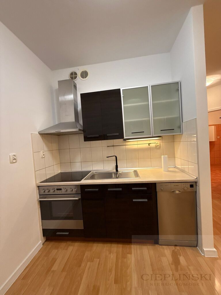 mieszkanie w apartamentowcu z balkonem (6)