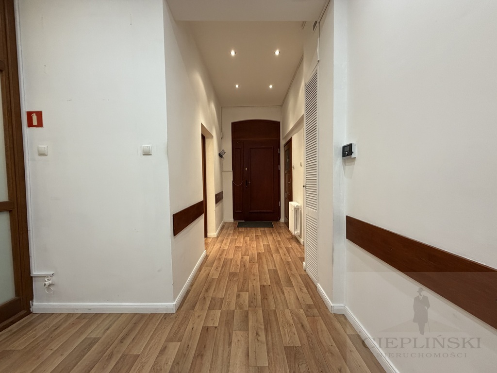 Lokal biurowy 4 pokoje - centrum Szczecina (8)