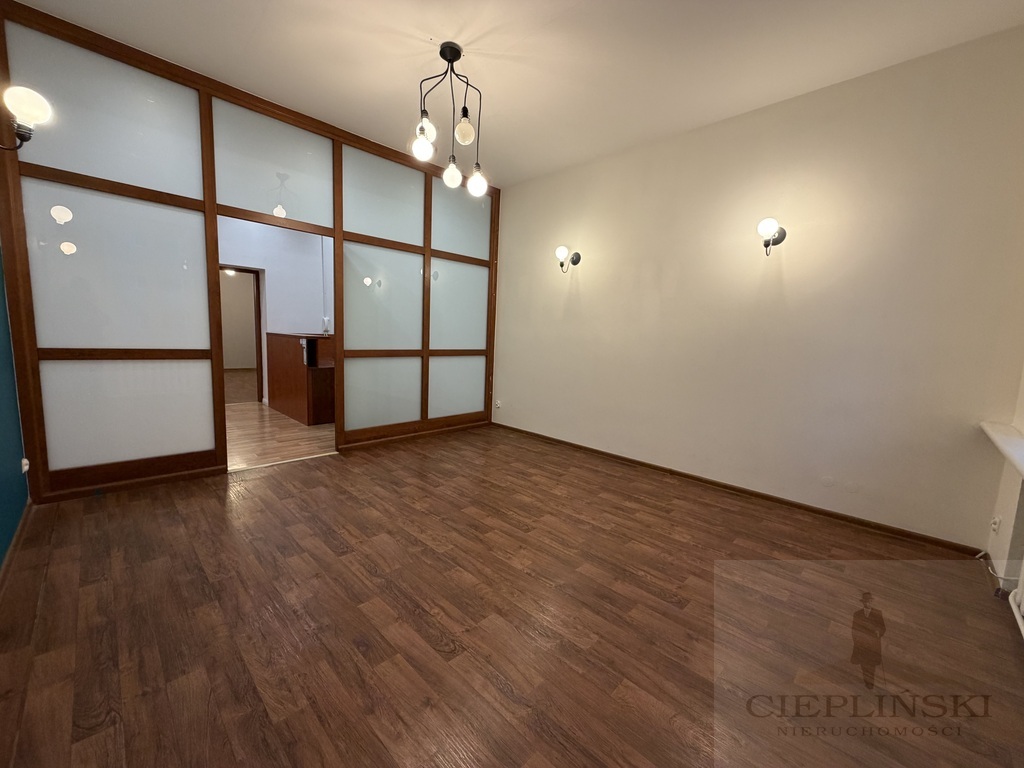 Lokal biurowy 4 pokoje - centrum Szczecina (3)