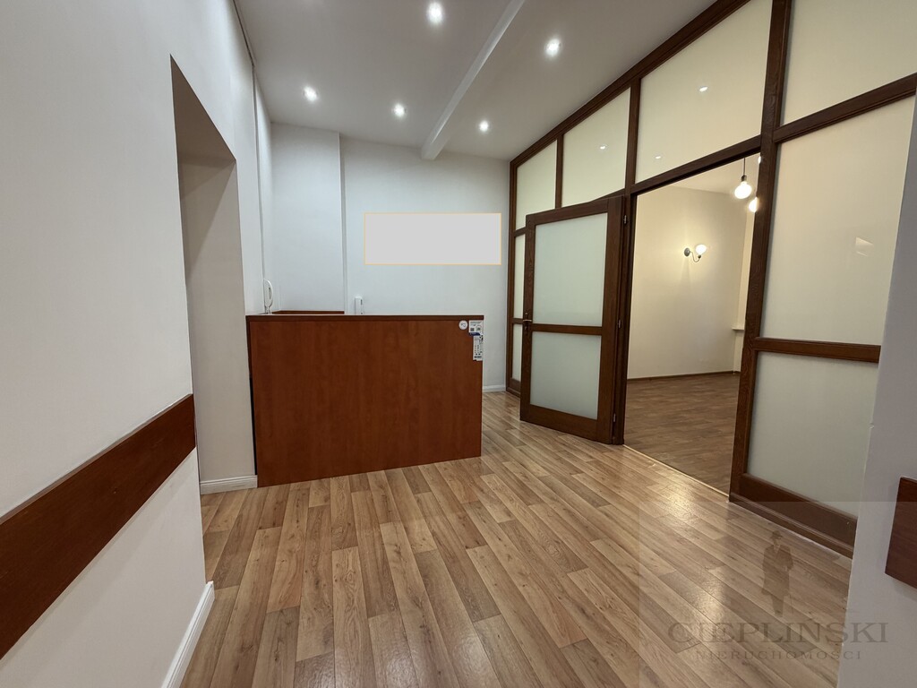 Lokal biurowy 4 pokoje - centrum Szczecina (1)