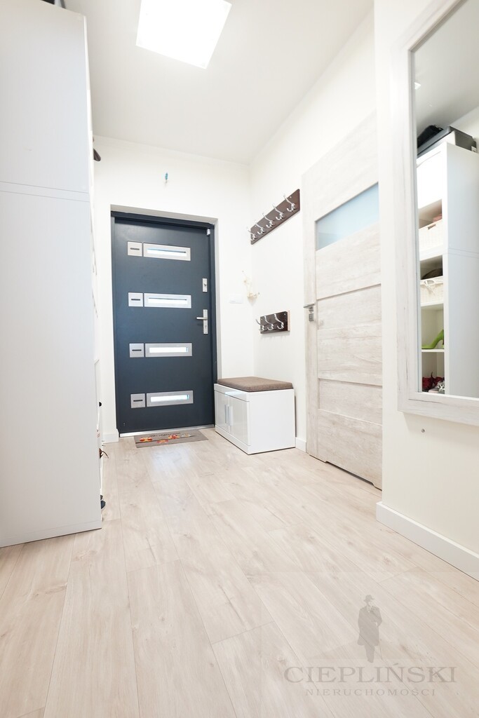 Nowoczesny Dom szeregowy  Siadło Dolne (8)