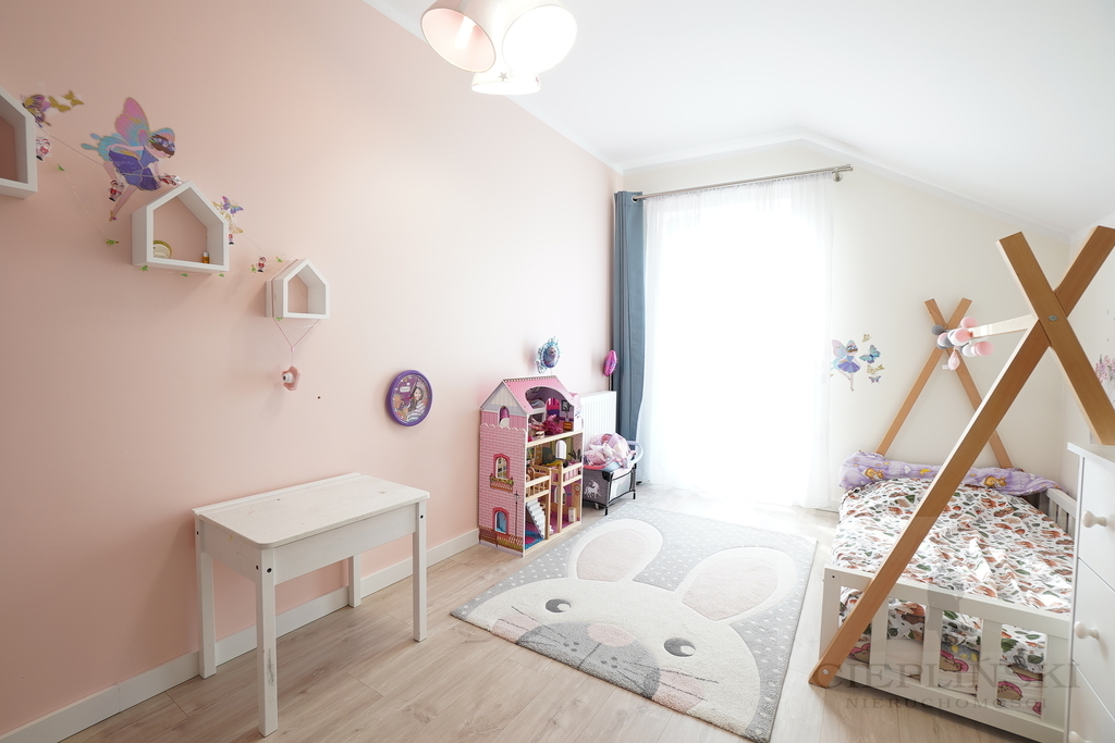 Nowoczesny Dom szeregowy  Siadło Dolne (16)