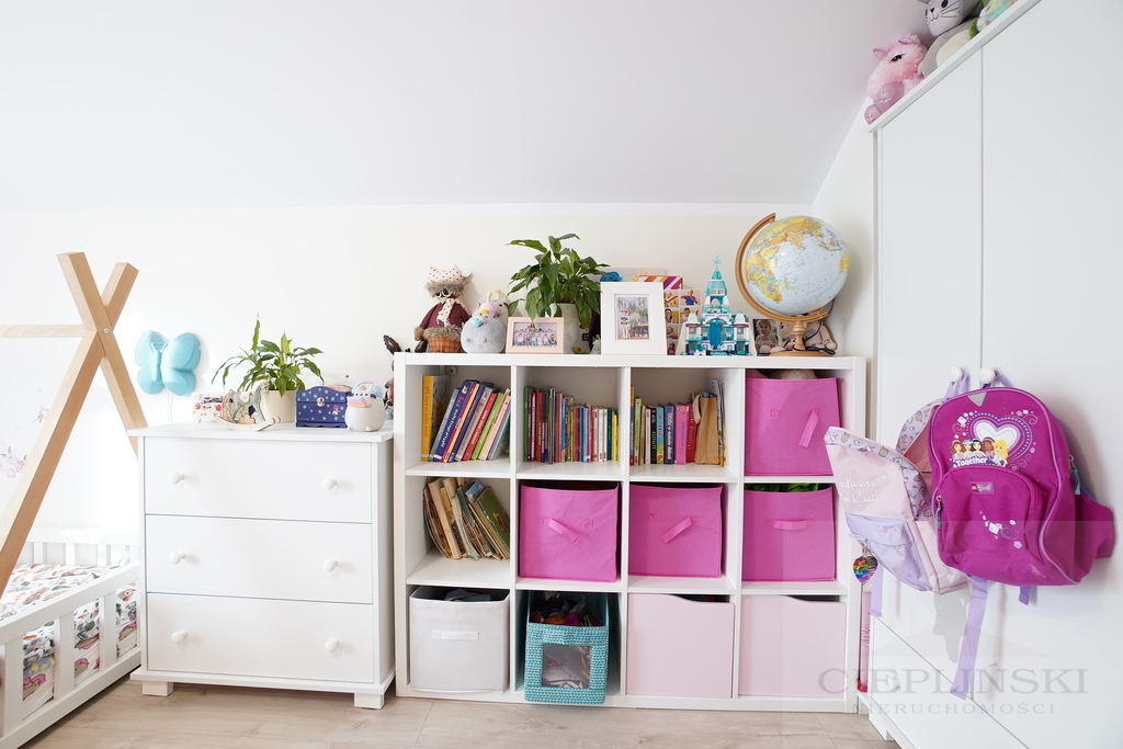 Nowoczesny Dom szeregowy  Siadło Dolne (17)