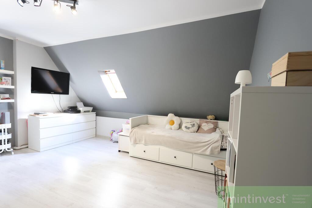Góra domu z garażem w centrum Goleniowa (7)