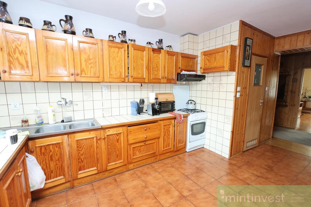 Połowa bliźniaka w atrakcyjnej lokalizacji (6)