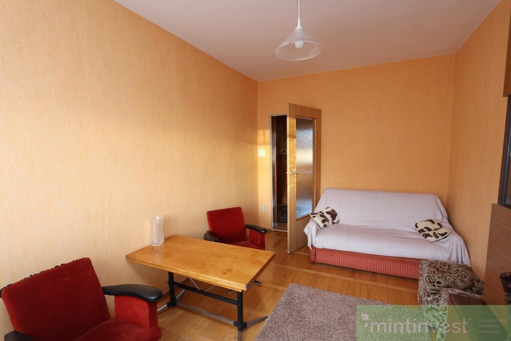 Połowa bliźniaka w atrakcyjnej lokalizacji (14)