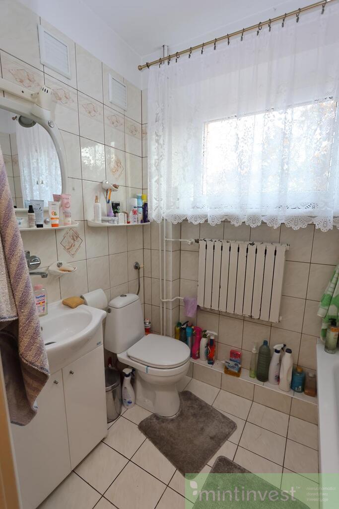 Połowa bliźniaka w atrakcyjnej lokalizacji (17)