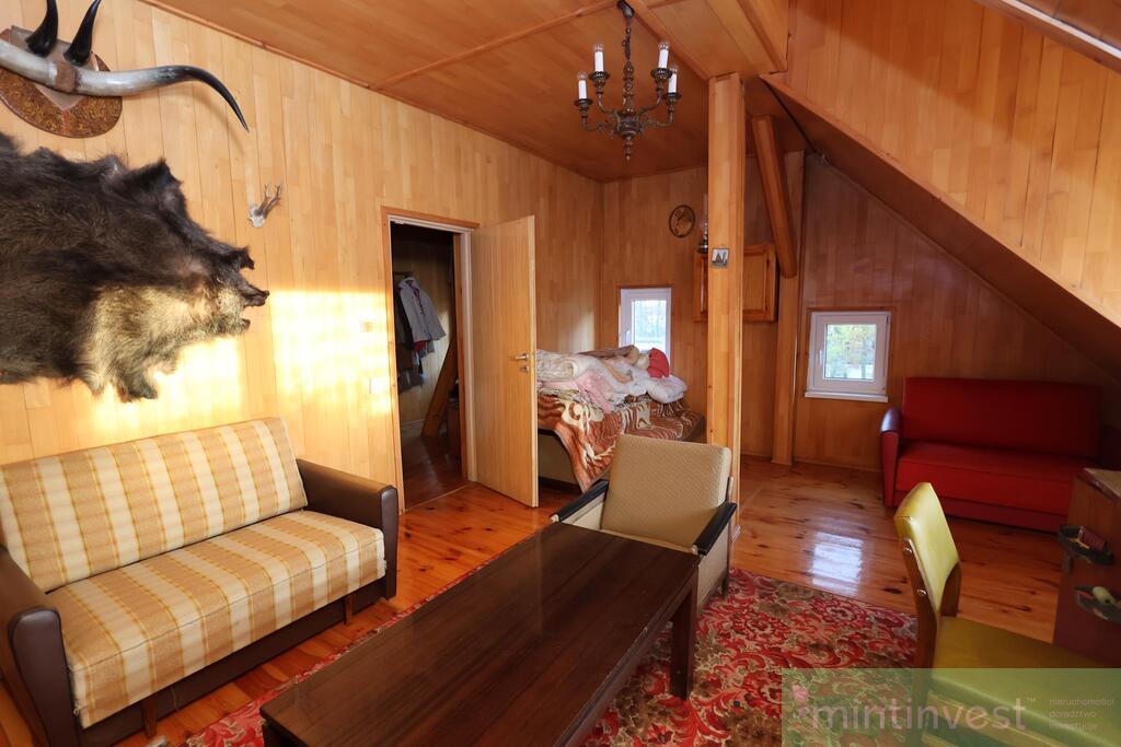 Połowa bliźniaka w atrakcyjnej lokalizacji (21)