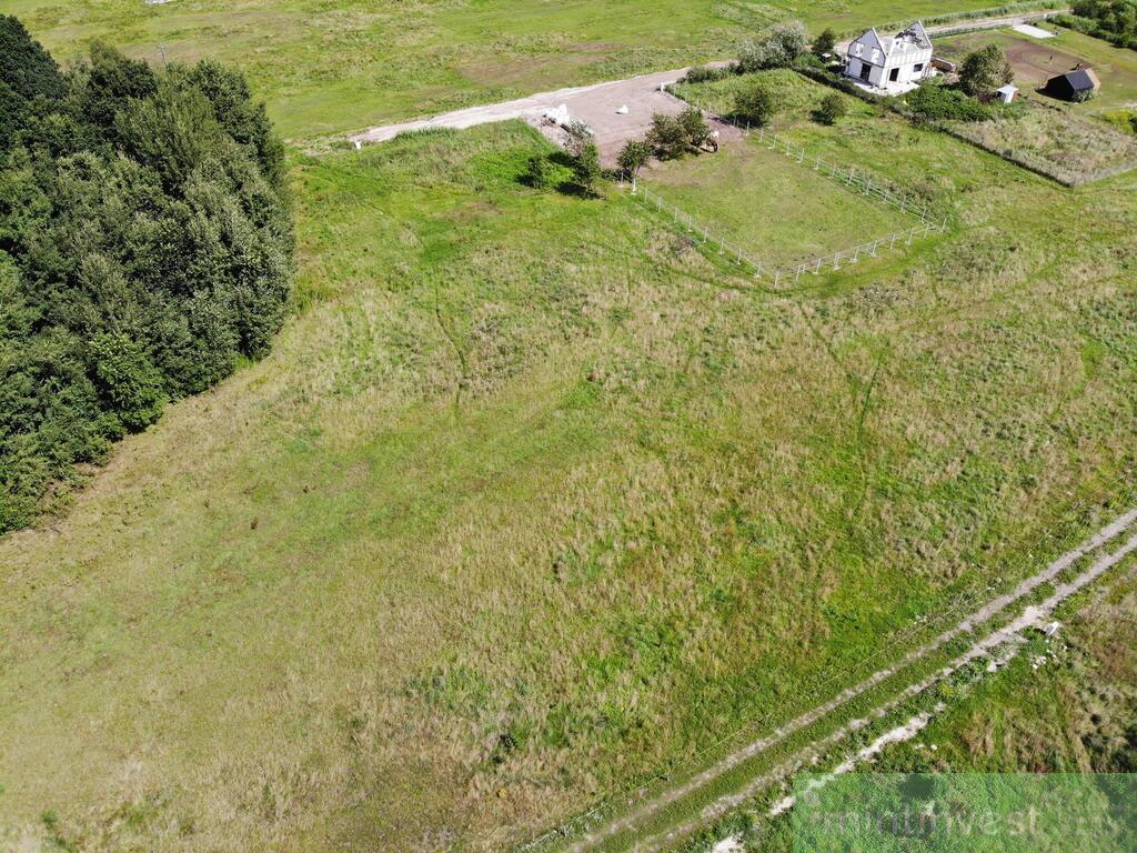 ATRAKCYJNA DZIAŁKA BUDOWLANA NA SPRZEDAŻ z LASEM (5)