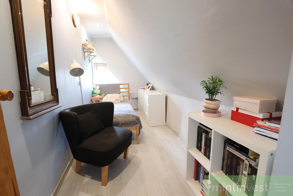 Góra domu z garażem w centrum Goleniowa (4)