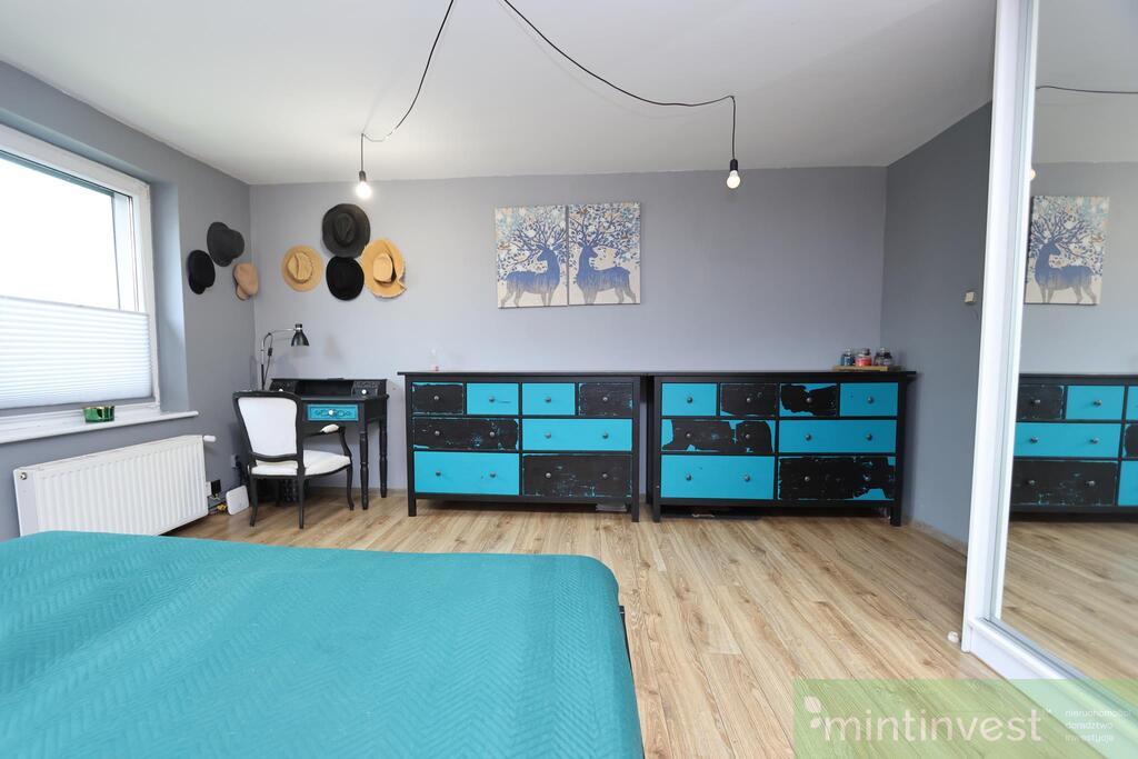 DOM PARTEROWY Z BUD. GOSPODARCZO-GARAŻOWYM (12)