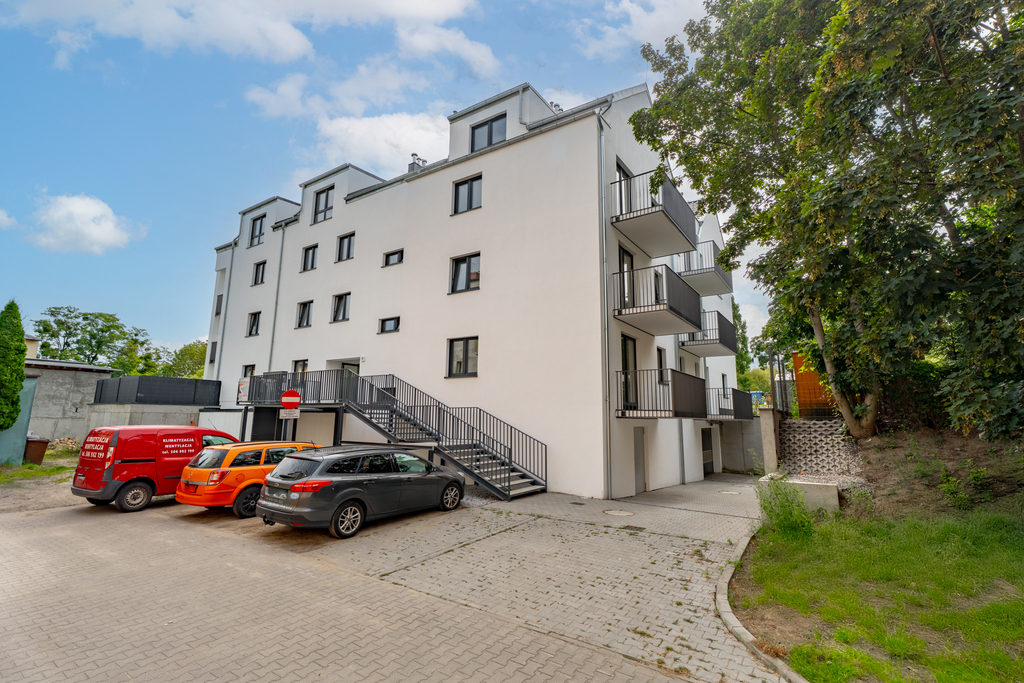 3 pokojowe mieszkanie w nowoczesnym bloku. (19)