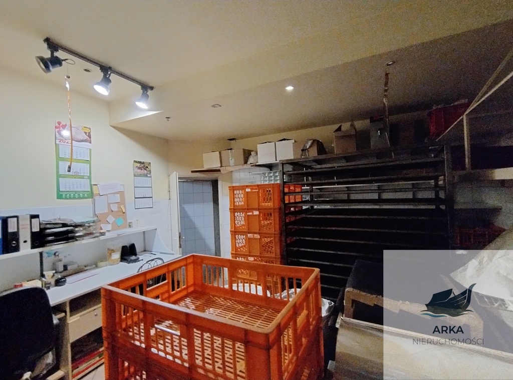 Prosperująca piekarnia ze sklepem BIO (16)