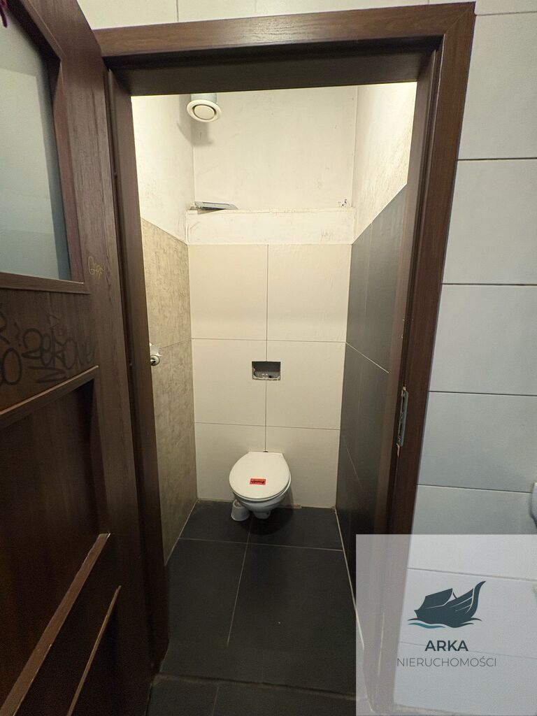 Duży lokal z zapleczem w pobliżu dworca PKP (6)