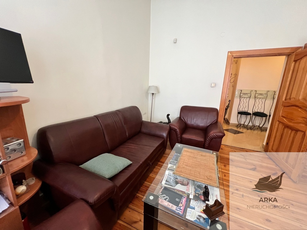 Centrum, 4 pok. po remoncie, ładna kamienica (4)