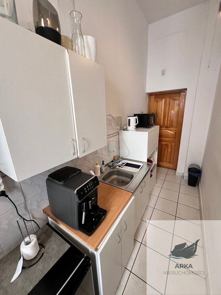 Centrum, 4 pok. po remoncie, ładna kamienica (16)