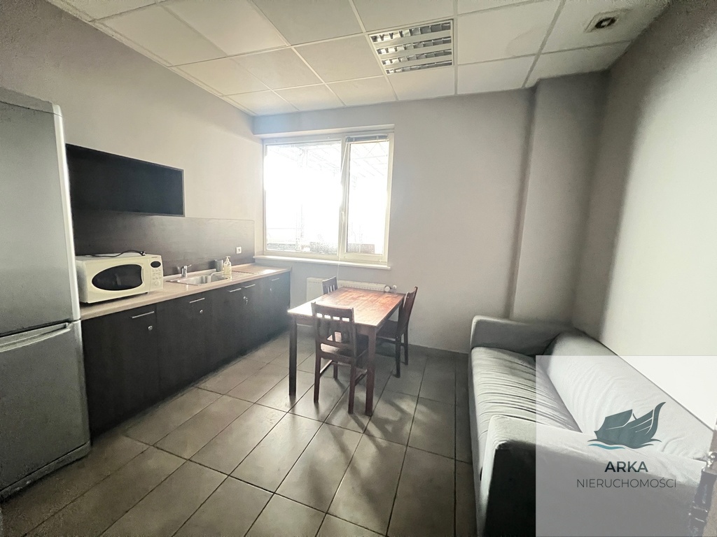 Stargard Na sprzedaż obiekt handlowo-magazynowy (15)