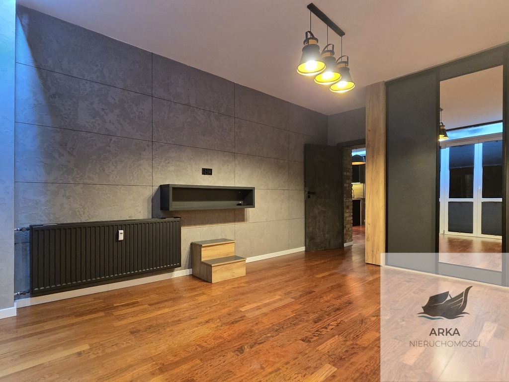PRZEPIĘKNE LOFTOWE MIESZKANIE W SAMYM CENTRUM! (5)