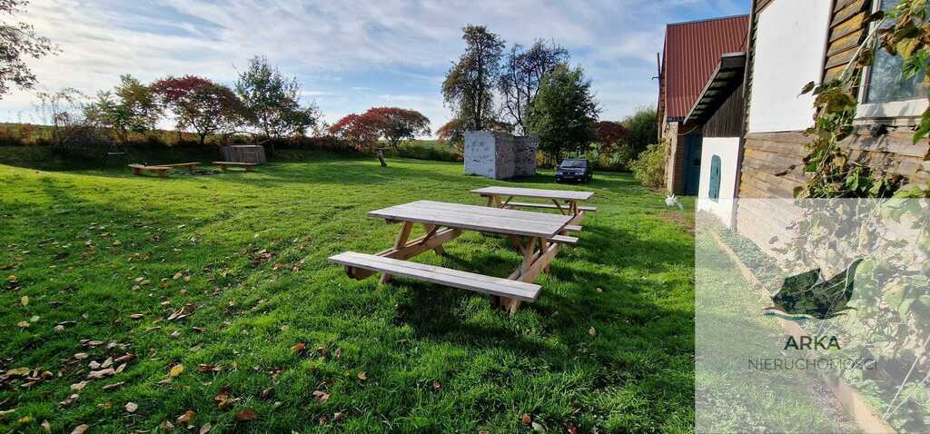 Urokliwy dom z duszą i dużą działką (15)