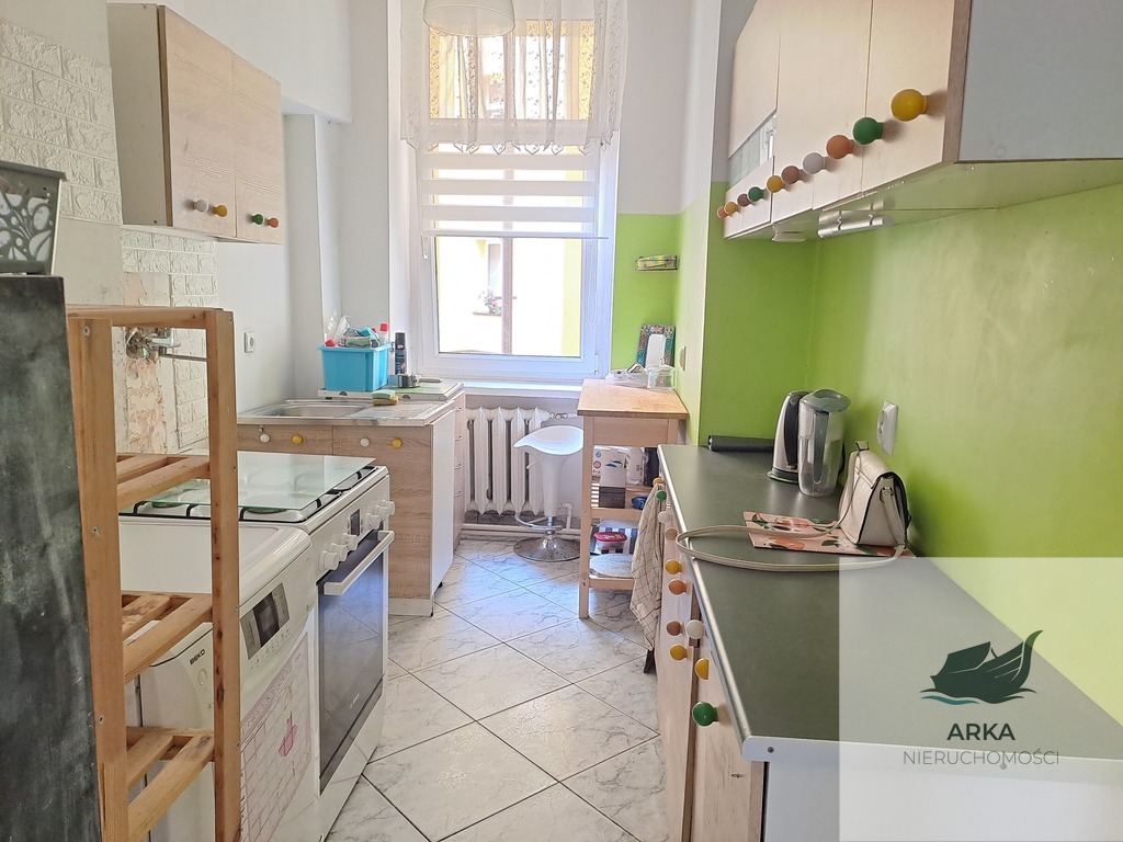 trzy duże pokoje w klimatycznej kamienicy (7)