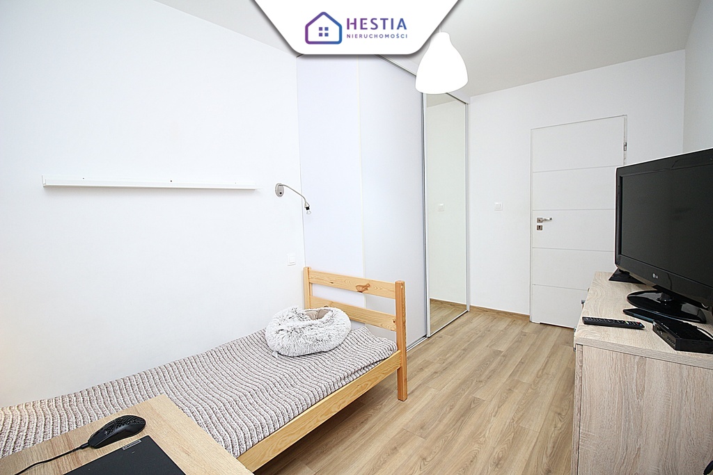 Parter pełen wygody, jasne i funkcjonalne 3 pokoje (14)