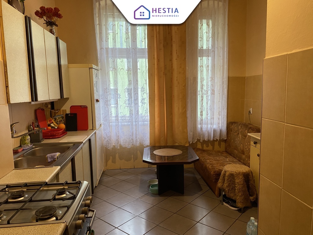 Przestronne mieszkanie do remontu w Centrum (7)