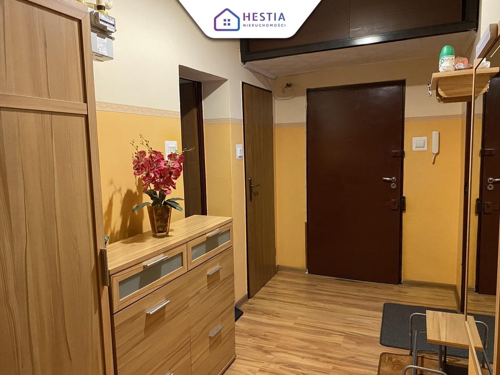 Przestronne mieszkanie do remontu w Centrum (10)