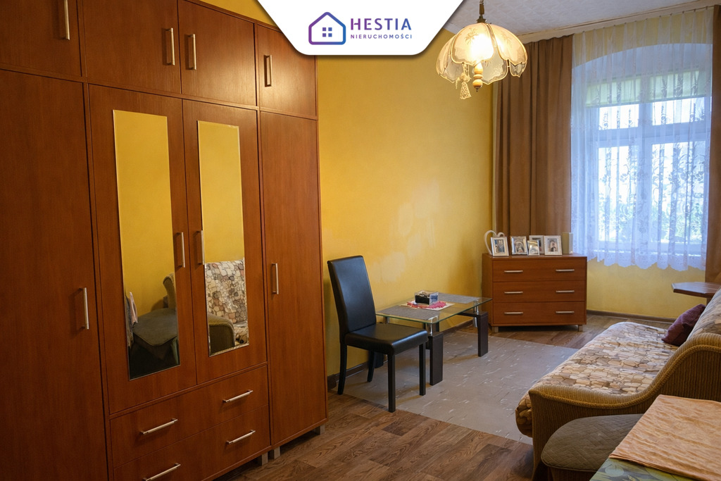 Przestronne mieszkanie do remontu w Centrum (4)