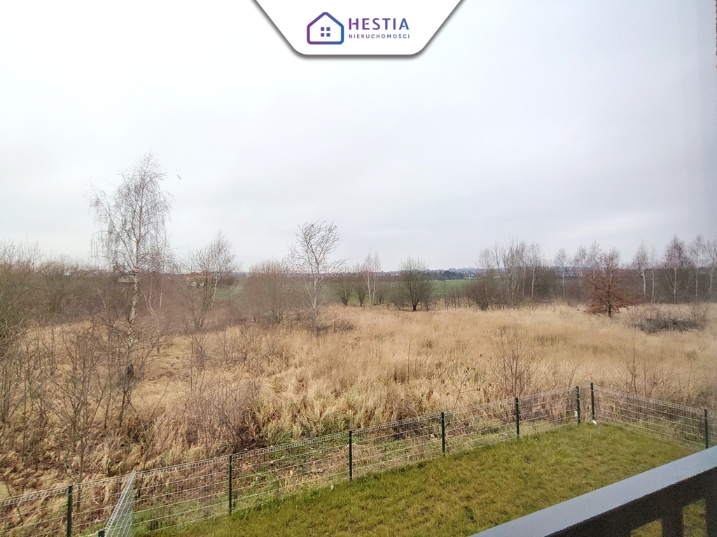 Przestronne mieszkanie na parterze z ogródkiem! (5)