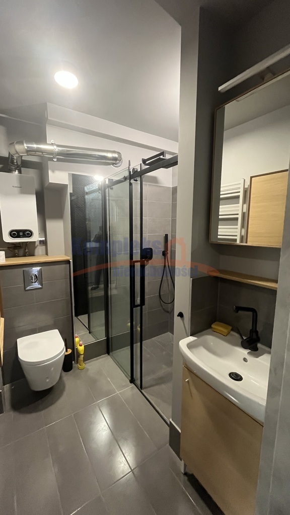 Pogodno - 2 pok.wynajem, balkon -po remoncie. (20)