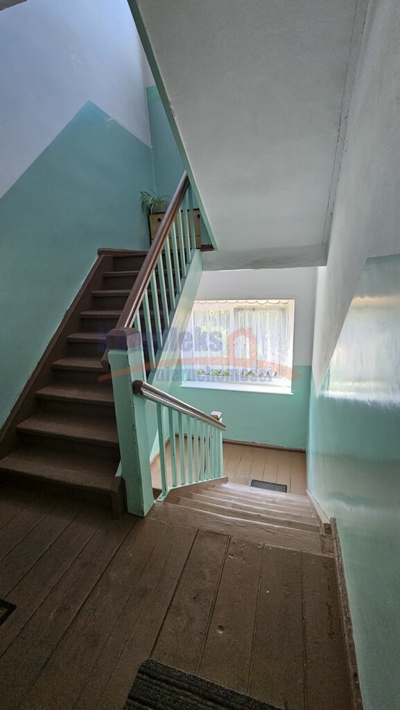 Pogodno 3 pokoje z osobna kuchnia, garaż i piwnicą (10)