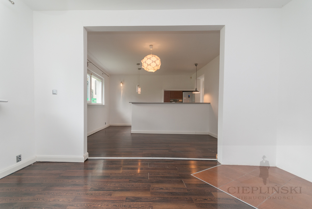 PARTER Z OGRODEM I TARASEM (3)