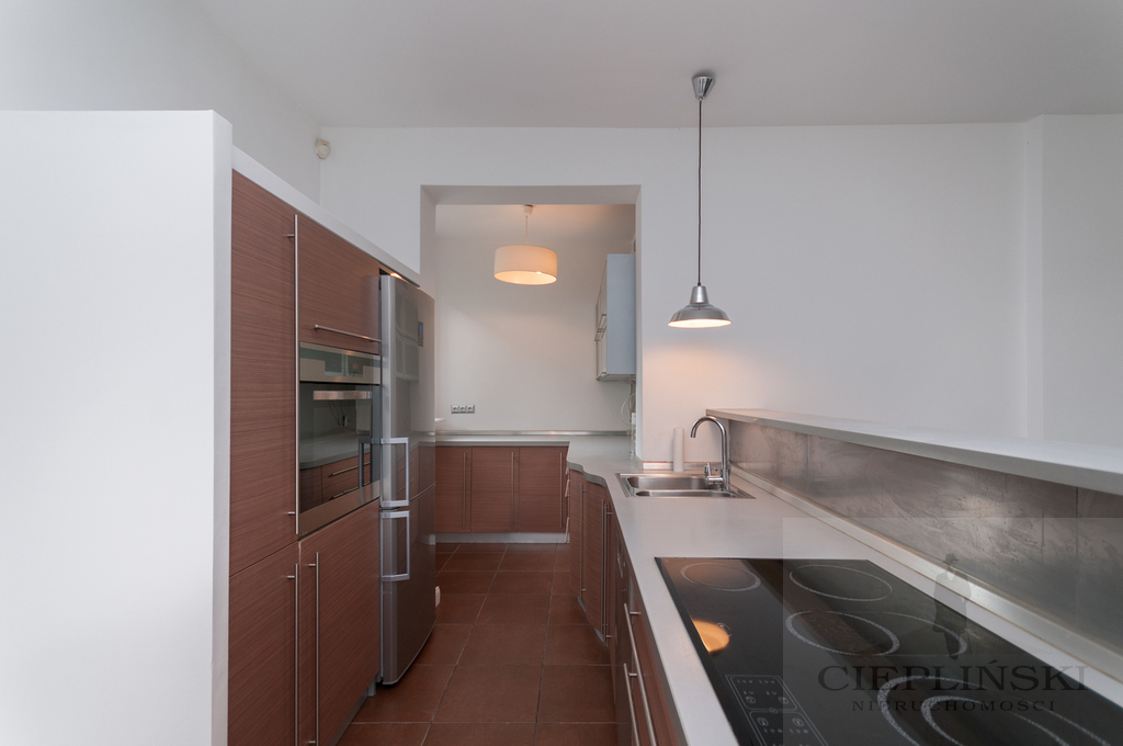 PARTER Z OGRODEM I TARASEM (4)