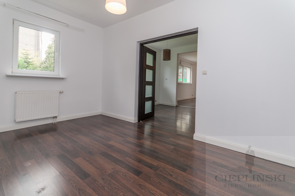 PARTER Z OGRODEM I TARASEM (14)