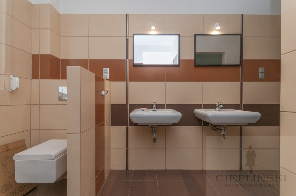 PARTER Z OGRODEM I TARASEM (21)