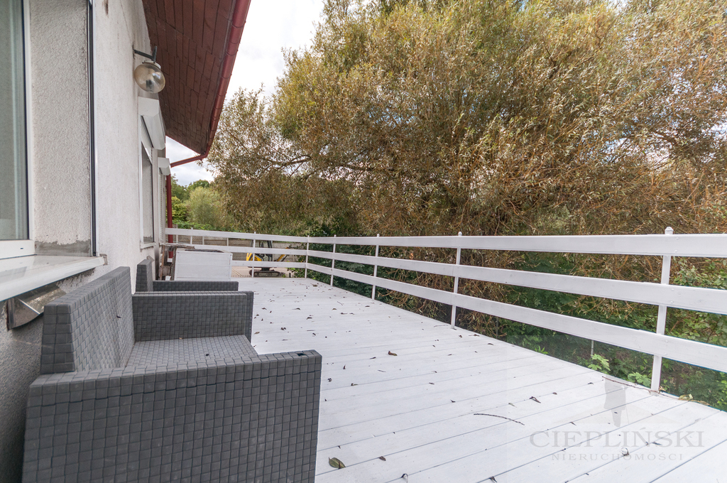 PARTER Z OGRODEM I TARASEM (26)