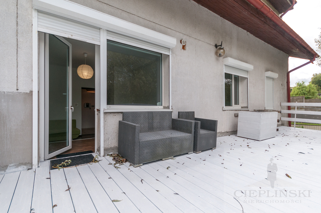 PARTER Z OGRODEM I TARASEM (27)