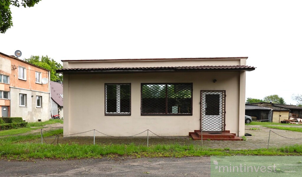 Na sprzedaż budynek handlowo-usługowy - Budno (2)