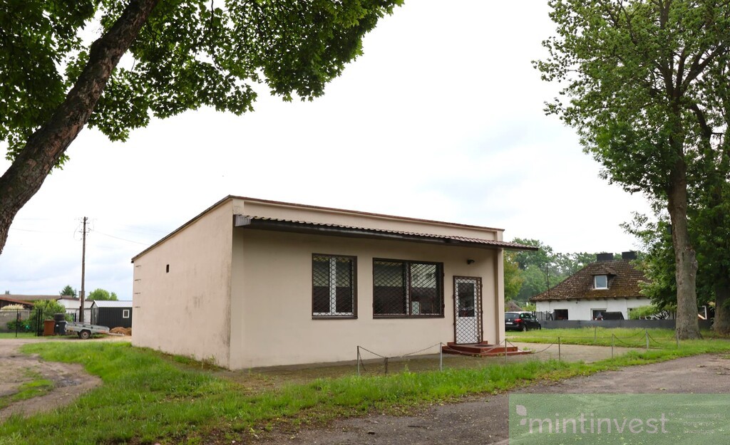 Na sprzedaż budynek handlowo-usługowy - Budno (1)