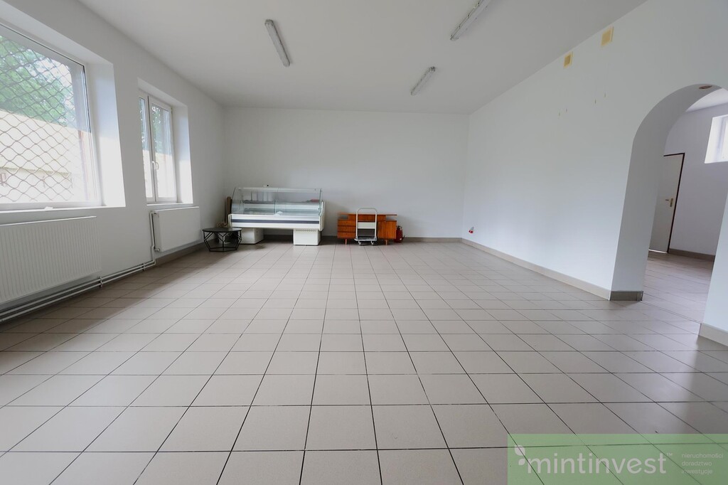 Na sprzedaż budynek handlowo-usługowy - Budno (6)