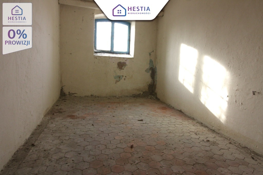 Sprzedaż pałacu z XIX wieku do remontu. (6)