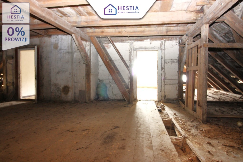 Sprzedaż pałacu z XIX wieku do remontu. (15)