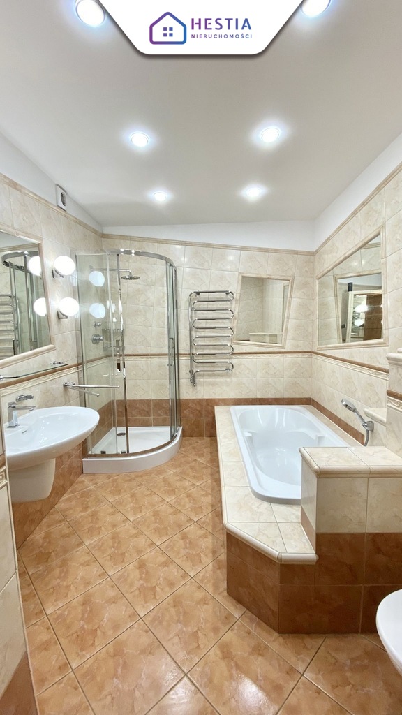 3- pok mieszkanie na wynajem. Dwa garaże. Pogodno. (8)