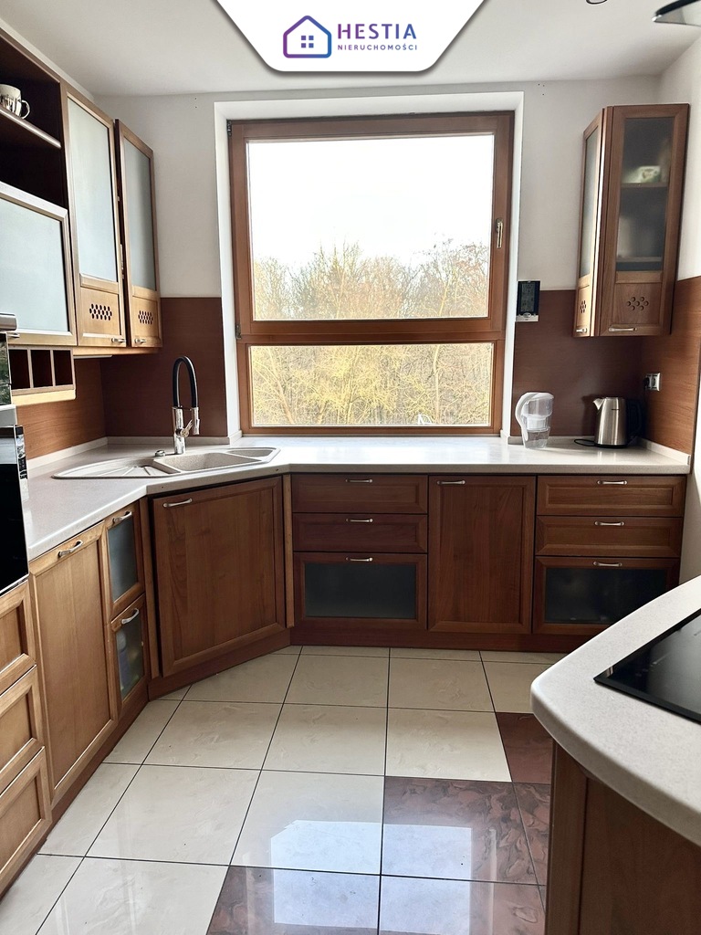 3- pok mieszkanie na wynajem. Dwa garaże. Pogodno. (6)