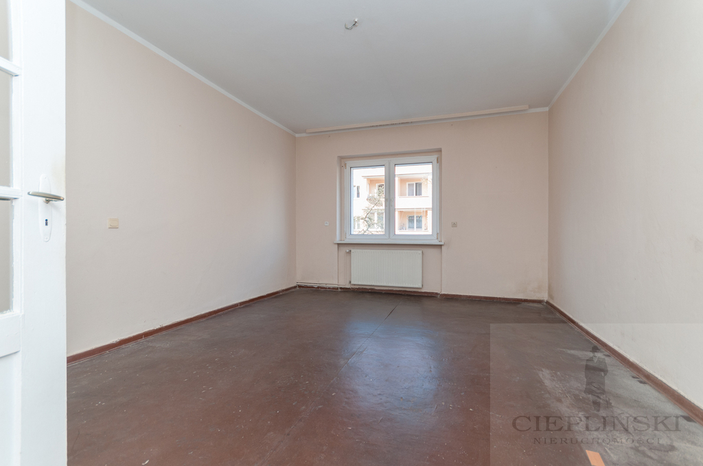 Duże 110 metrowe mieszkanie przy Jasnych Błoniach (9)